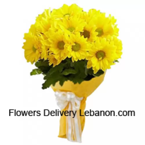 تتكون هذه الزهور الرائعة من 18 جربيرا أصفر مع حشو موسمي
